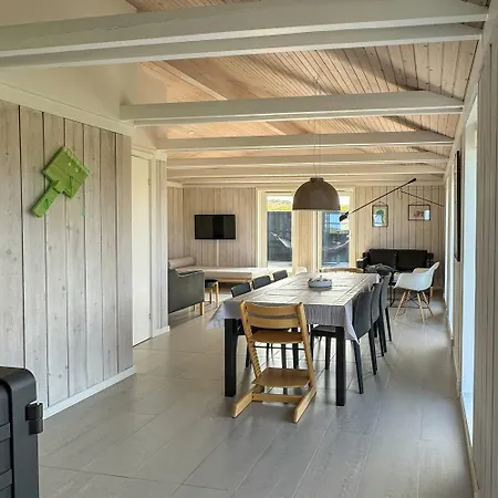 Architect-designed Gem In North Jutland Dunes Feriehus *